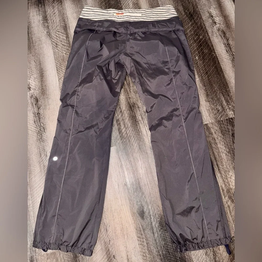 lululemon Pants with Striped Waistband - Picture 4 of 6